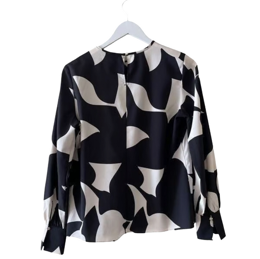 H&M Black Keyhole Button Shirt|Medium|